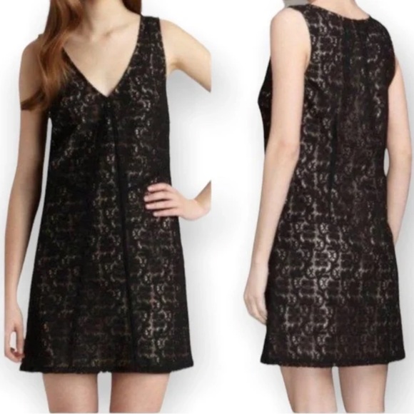 Marc Jacobs Dresses & Skirts - MARC JACOBS lace dress